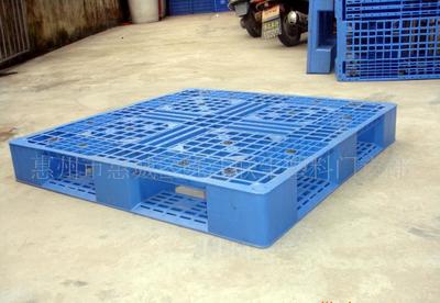 廣州市長期工廠直銷無毒無味塑料托盤卡板 質量、價格與選擇指南